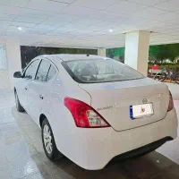 نیسان سانی ۲۰۱۸ تمیز و خانگی|خودرو سواری و وانت|کیش, |دیوار