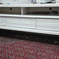 زیر تلویزیون صفر هنوز استفاده نشده