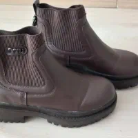 بوت قهوه‌ای نو