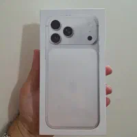 آیفون ۱۷ پرومکس پلمپ