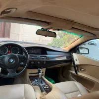bmw 525i مانیتور بزرگ با لوازم