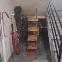 استند چوبی گلدان