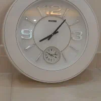 ساعت دیواری