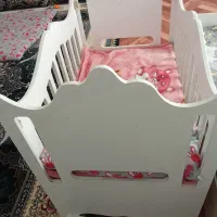 تخت نوزاد|تخت و صندلی بچه|بشاریات, |دیوار