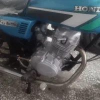 موتور سیکلت مدل ۹۶ قیمت ۲۰۰۰۰۰۰۰ ملیون