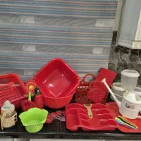 تعدادی وسایل اشپزخانه