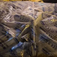 یک عدد فن دمنده ۶۰ . ۶۰ نوع|پنکه و تصفیه‌کنندهٔ هوا|شوشتر, |دیوار