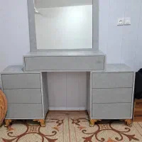 میز آرایش دیر بردستان کنگان