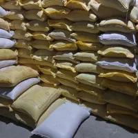 جو آبی، باقله،گندم بذری، کود شیمیای|خدمات باغبانی و درختکاری|بروجرد, |دیوار