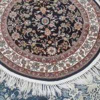 فرش گرد یک دریک