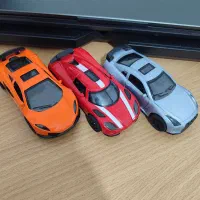 اسباب بازی ماشین فلزی