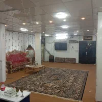 دنبال واحد تو منطقه پر تردد مرکز شهری