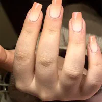 خدمات کاشت ناخن رها|خدمات آرایشگری و زیبایی|تهران, فلسطین (میدان انقلاب)|دیوار