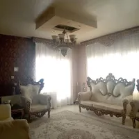 مبل طلایی سلطنتی درحد نو