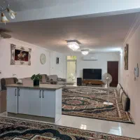 آپارتمان همکف  بامغازه
