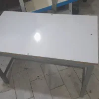 میز نیمکت