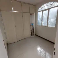 ۴۲ متر (کلنگی قیمت مناسب )