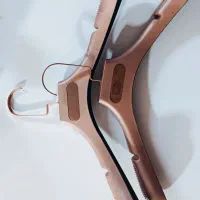 گیره/لباس/چوب لباسی/کمد/رخت آویز