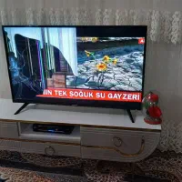 تلویزیون ۴۳ ایکس ویژن از یه طرف ضربه خورده