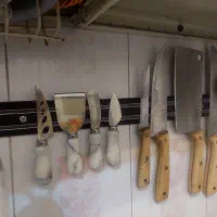 آهن ربایی دیواری  مخصوص چاقو آشپزخانه