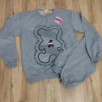 تعدادی لباس نو|لباس|رشت, حومه رشت|دیوار