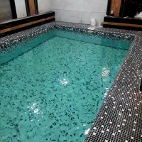 اجاره ویلا بارانلو با استخر سرپوشیده نوساز|اجارهٔ کوتاه‌مدت ویلا و باغ|خسروشاه, |دیوار