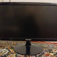مانیتور Samsung در حد نو