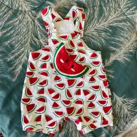 لباس های نوزادی و بچگانه کاملا نو و تمیز|کفش و لباس بچه|هشتگرد, فاز ۱ مهستان|دیوار