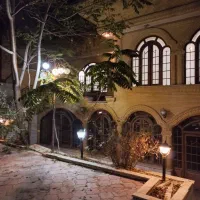 اجاره منزل مبله رزرو هتل خانه بومگردی نزدیک حرم