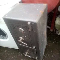 گاو صندوق|دفتر کار|لنگرود, |دیوار