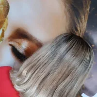 نیازمند ناخن کار برای ارایشگاهم هستم