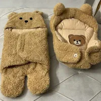 اغوشی و قنداق نوزاد