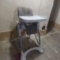 صندلی غذای بچه