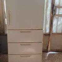 یخچال و فریزر ۱۱۰ ژاپن. نیاز به تعمیر