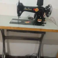 چرخ خیاطی قدیمی