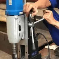 انجام سوراخکاری با دریل مگنت ( مغناطیسی)|خدمات پیشه و مهارت|سنندج, |دیوار