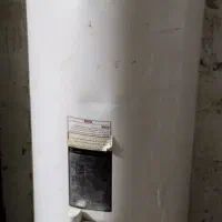 آبگرمکن ایستاده