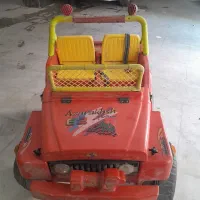 ماشین جیپ قدیمی