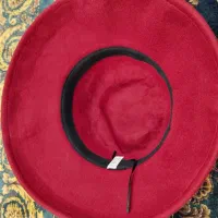 کلاه فرانسوی|لباس|کیش, |دیوار