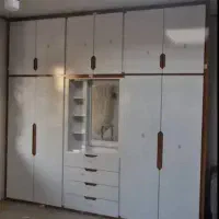 کمد لباس اشکاف