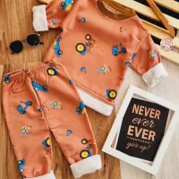 لباس ها بچگانه از 78/ماه تا 10سال|کفش و لباس بچه|آبدانان, |دیوار