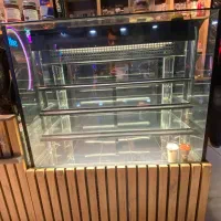 یخچال ایستاده، شو کیک چهار طبقه، دستگاه اسپرسو|کافی‌شاپ و رستوران|کرج, گوهردشت|دیوار