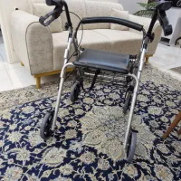 واکر صندلیدار با ترمز