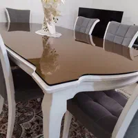 میز نهارخوری ۶ نفره در حد نو ترتمیز سفید طوسی|میز و صندلی غذاخوری|بندر انزلی, مسکن مهر|دیوار