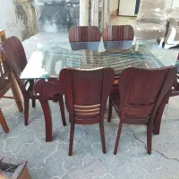 میز ناهار خوری شش نفره در حد نو