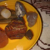 سنگهای باارزش برای ساخت نگین انگشتر وگردنبند