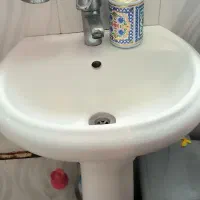 صورت شویی به همراه شیرآلات حمام و دستشویی