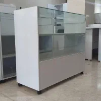 ویترین شیشه ای و قفس چوبی دست دوم (یکجا)(درحدنو)|بوفه، ویترین، کنسول|کرج, فاز ۳ گوهردشت|دیوار