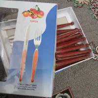 میوه خوری چنگال