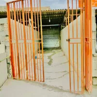 مغازه 54متری دارای برق صنعتی بربلوار بعثت